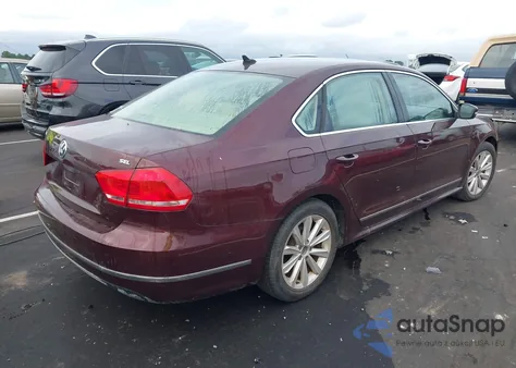 2013 Volkswagen Passat 2.5L Sel z USA, uszkodzony, nr VIN 1VWCP7A31DC036209